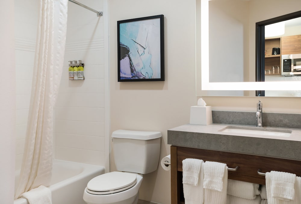 Candlewood Suites Lake Charles Sulphur by IHG - photo 34