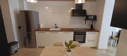 Apartamento Pale Cream — 4-Star Luxury Hotel in Jerez De La Frontera, Spain