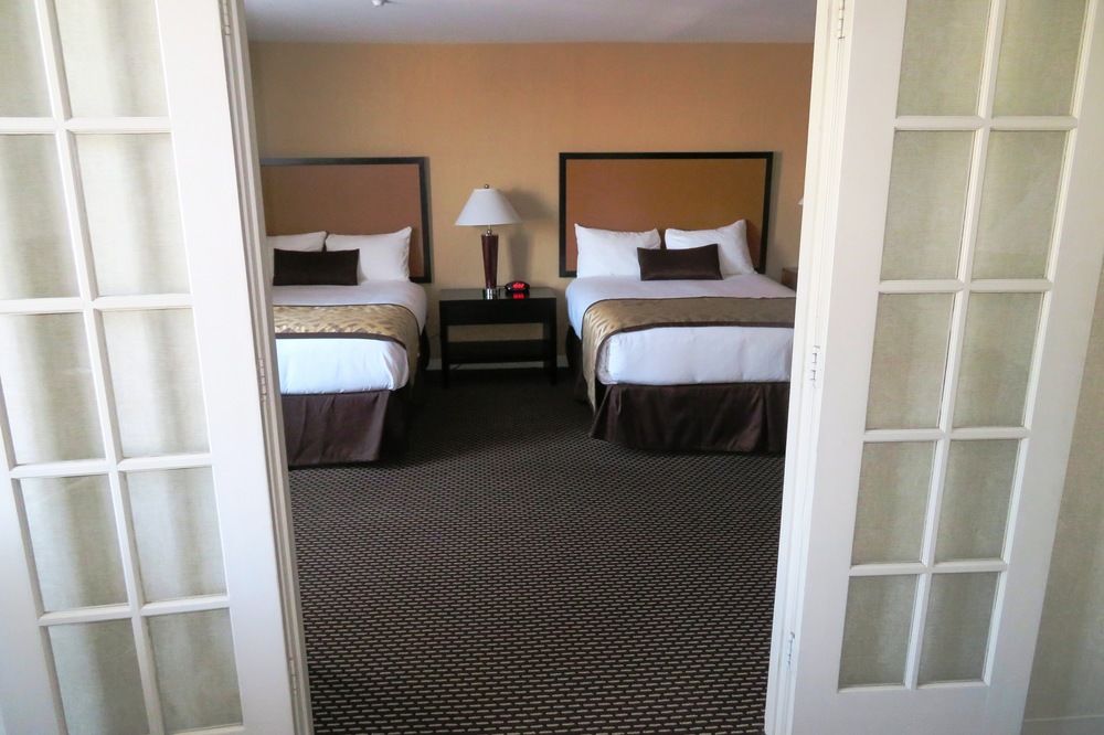 Skyline Hotel - photo 14