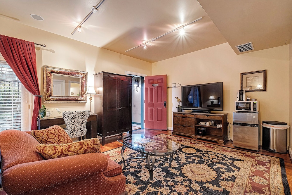 The Orenco Station Hotel - photo 95