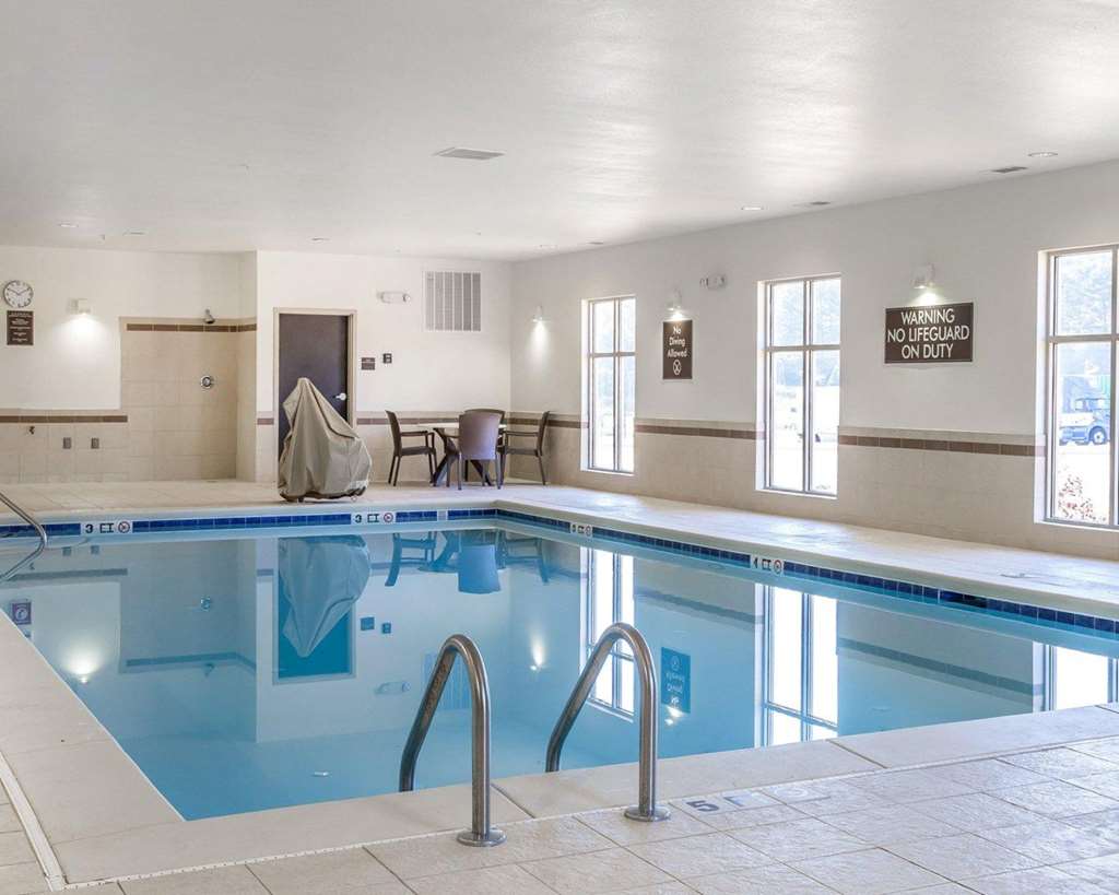 MainStay Suites Cartersville Emerson Lake Point - photo 16