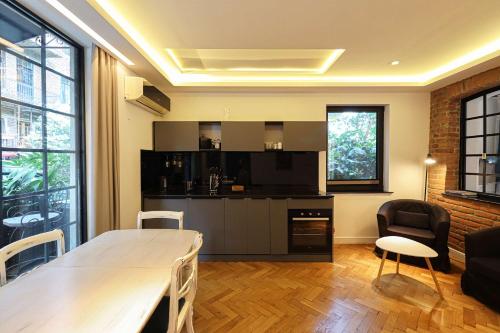 Charming Little Brick House in Tbilisi By Wehost