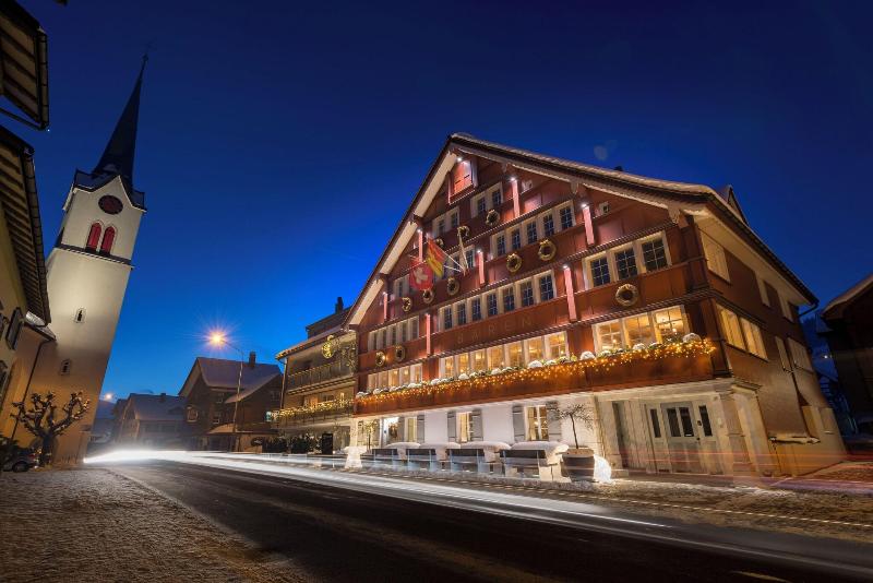 Boutique Hotel Ba Ren — 4-Star Luxury Hotel in Gonten, Switzerland