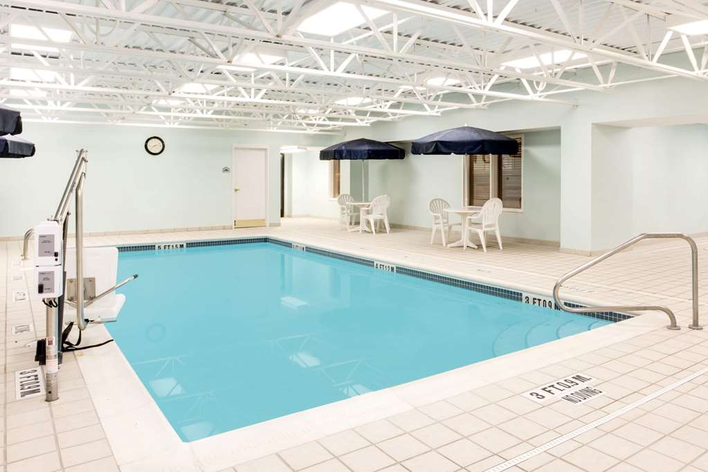 Wingate by Wyndham Bridgeport Clarksburg - photo 8