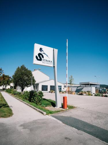 Weingut Straka - last minute hotel in Rechnitz