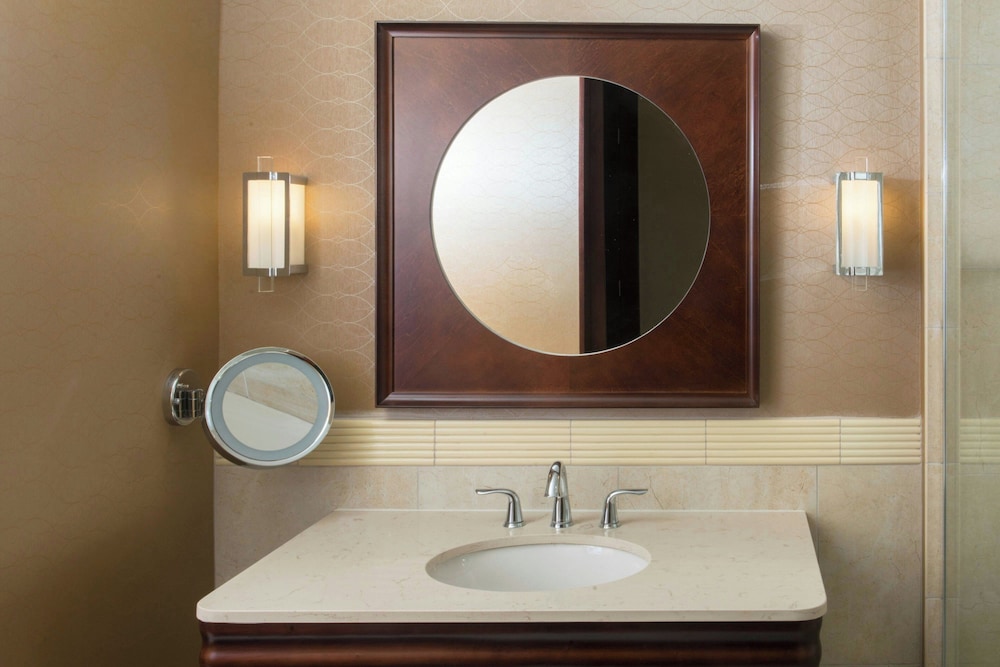 Sheraton Mesa Hotel at Wrigleyville West - photo 8