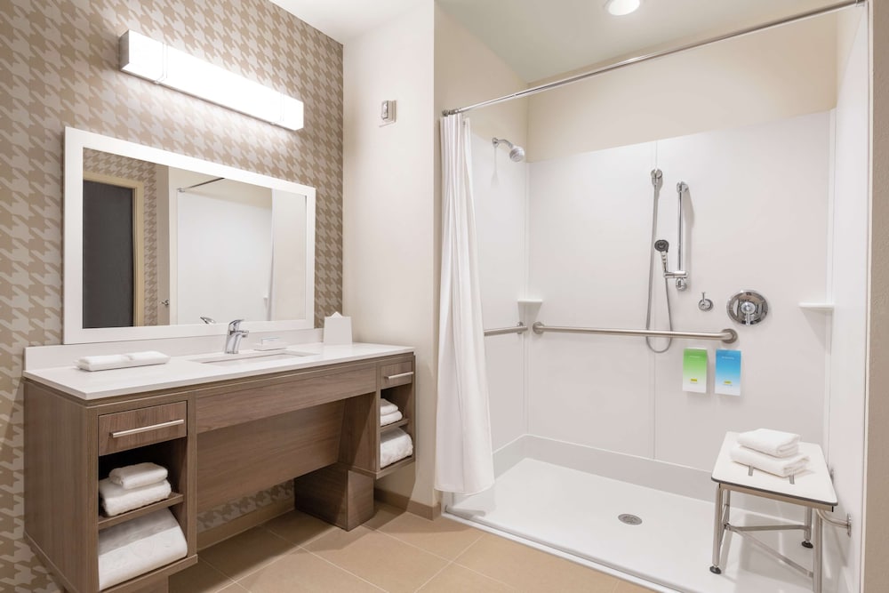 Home2 Suites by Hilton Greece Rochester - photo 31