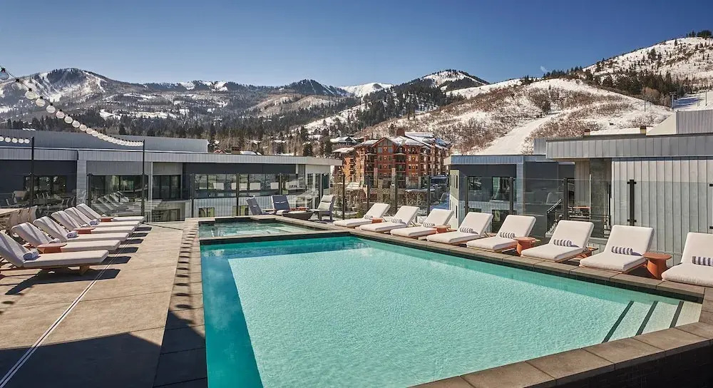Ski in out exclusive 3BR high end luxury at Park City Mountain restaurants spa bar rooftop pool - photo 47