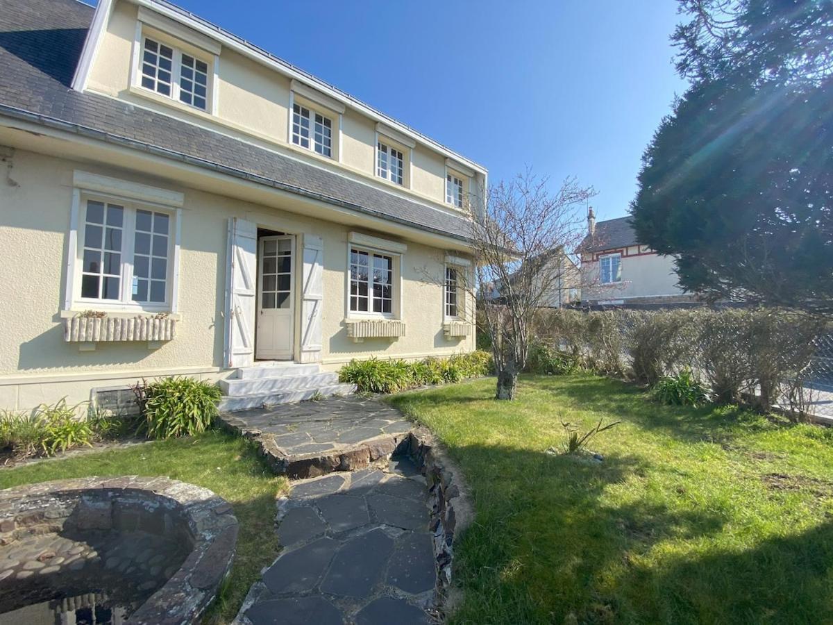 Le Moulin — 4-Star Luxury Hotel in Saint-Pair-Sur-Mer, France
