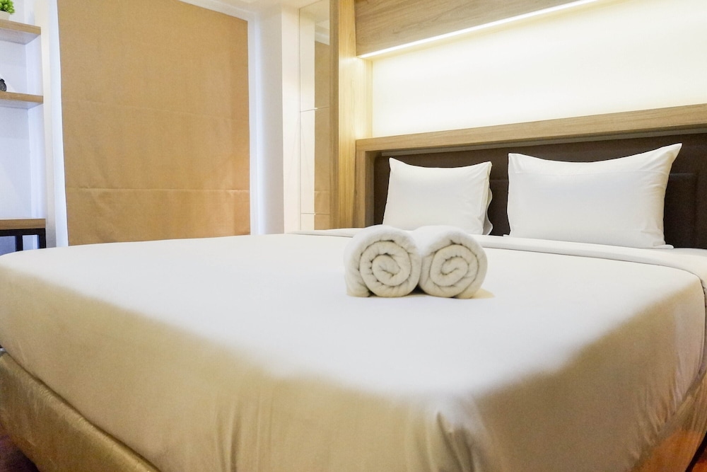 High Floor Studio Apartment at Orchard Tower Supermall Mansion in Surabaya, Indonesia