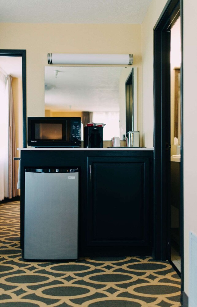 Bigelow Hotel and Residences Ascend Hotel Collection - photo 47