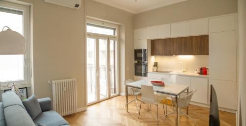 Beautiful apartment in Milan — 4-Star Luxury Hotel in Milan, Italy