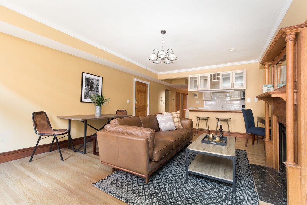 Classic 2BR in Back Bay by Sonder in Boston, United States