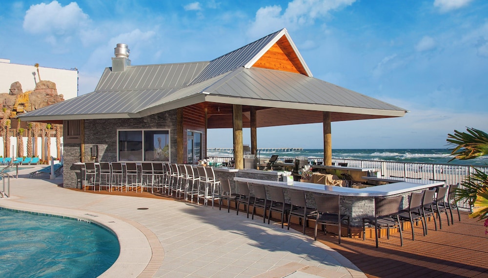 Holiday Inn Express & Suites Panama City Beach Beachfront by IHG - photo 68