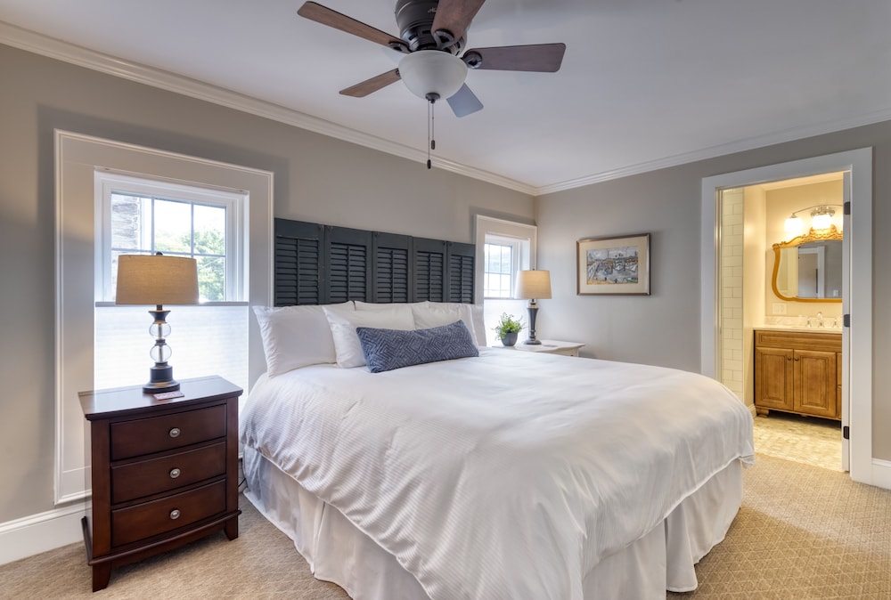 The Park Inn in Urbana, United States