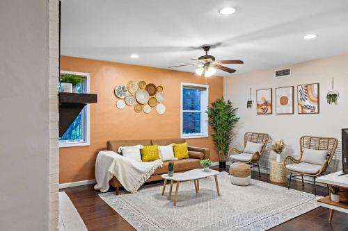 Cozy Buckhead Suite great area free easy parking near shops and restaurants — 4-Star Luxury Hotel in Atlanta, United States