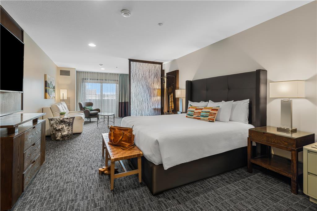 The Oxford Hotel Bend - photo 6