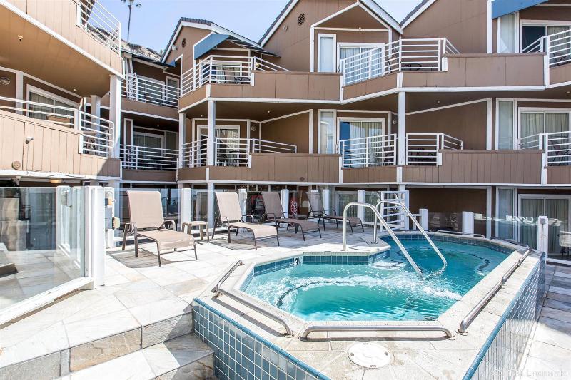 The Beachfront Inn & Suites At Dana Point - photo 14