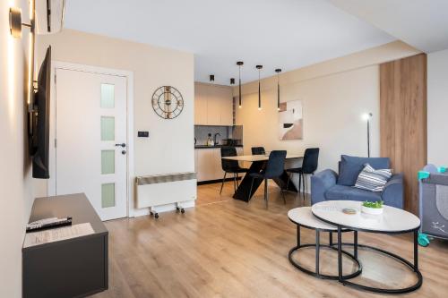 L&L Apartments The Urban Loft Ohrid — 4-Star Luxury Hotel in Ohrid, Republic of Macedonia