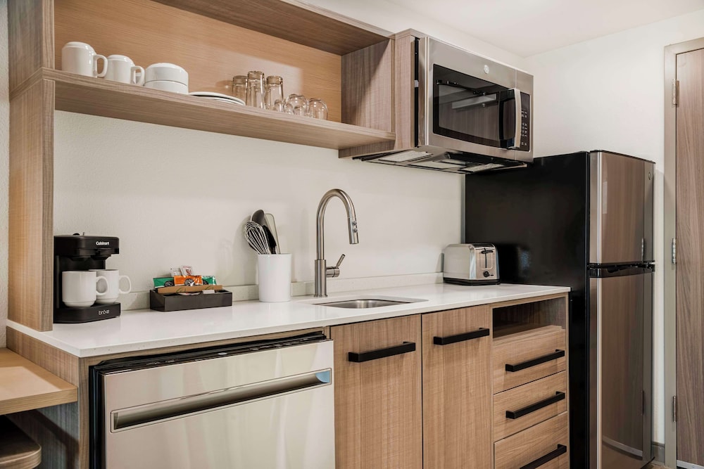 Home2 Suites By Hilton Boone - photo 25