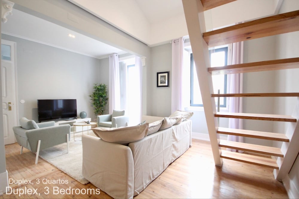 GuestReady Splendid stay with balcony in Lisbon — 4-Star Luxury Hotel in Lisbon, Portugal