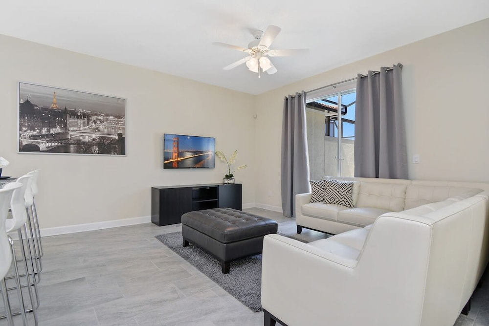 Family Friendly Four Bedrooms w Pool 4896 - photo 26