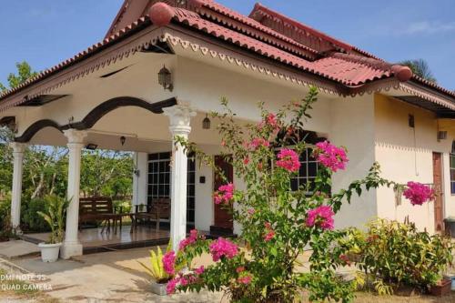 The Royal Rose 4 room in Pantai Cenang, Malaysia