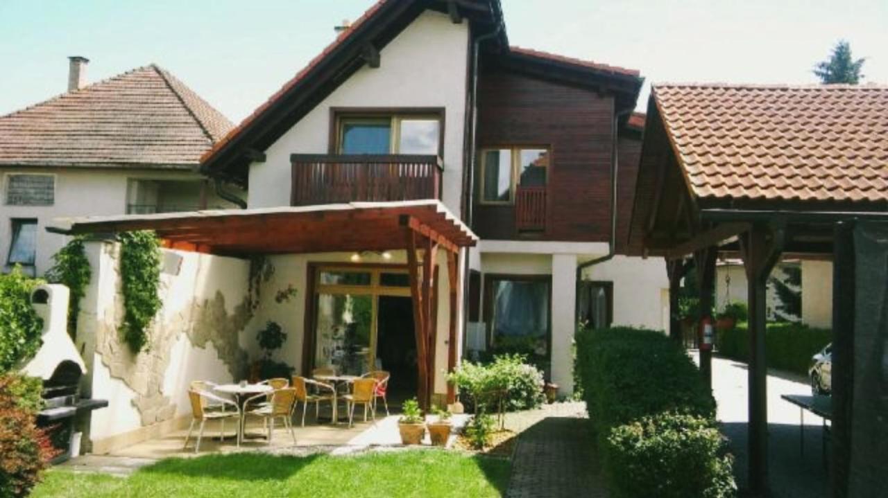 Penzion Harmonia - last minute hotel in Liptovsky Mikulas