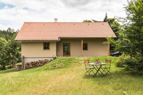 Outline chata Svetla — hotel in Hartmanice