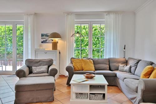 Ferienbungalow Just B Ferienbungalow Just B — carbon neutral stay, Scharbeutz