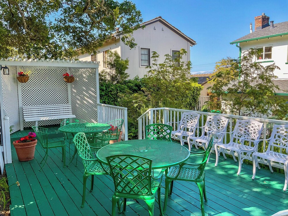 Carmel Green Lantern Inn - photo 87