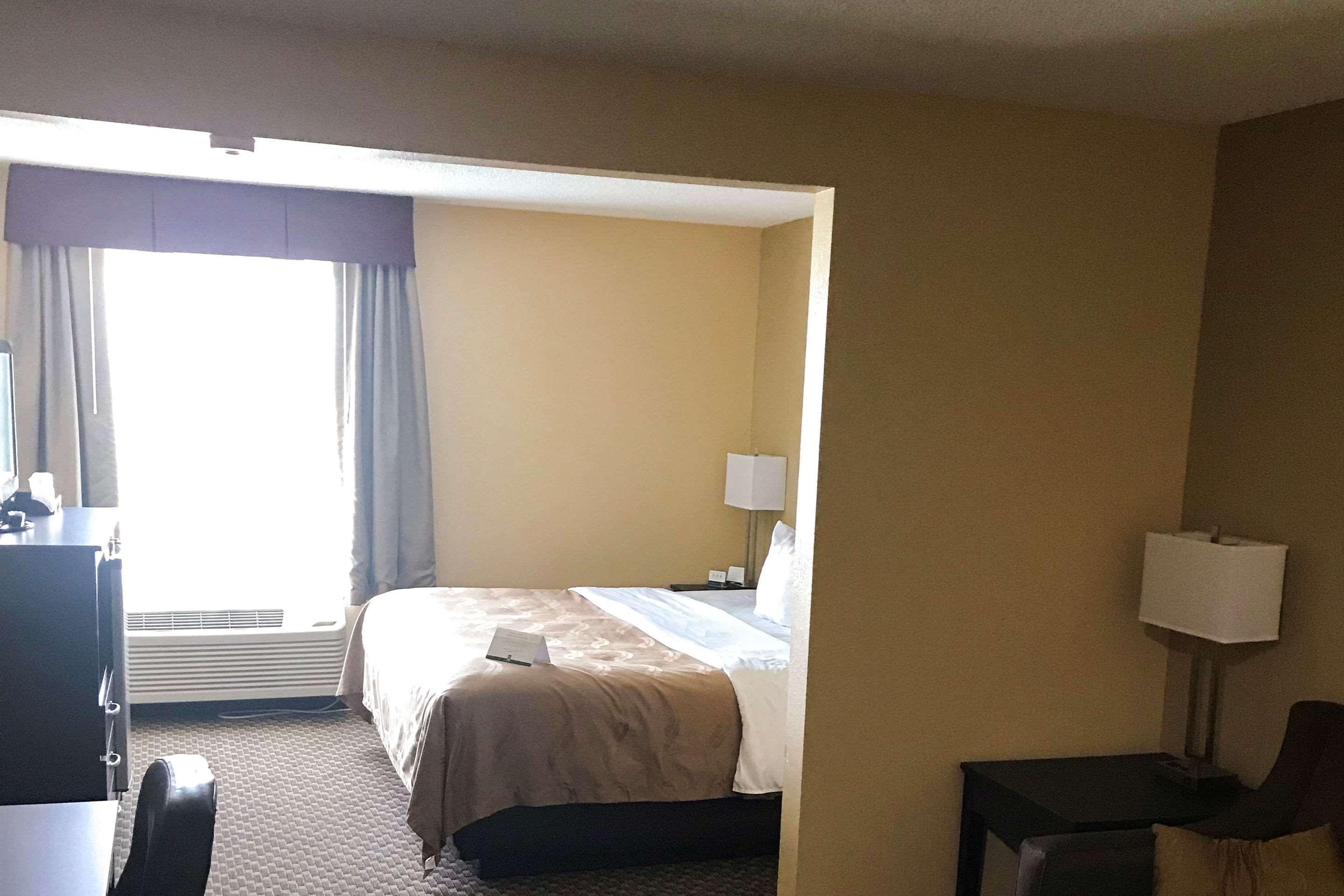 Quality Inn & Suites Mendota near I 39 - photo 15