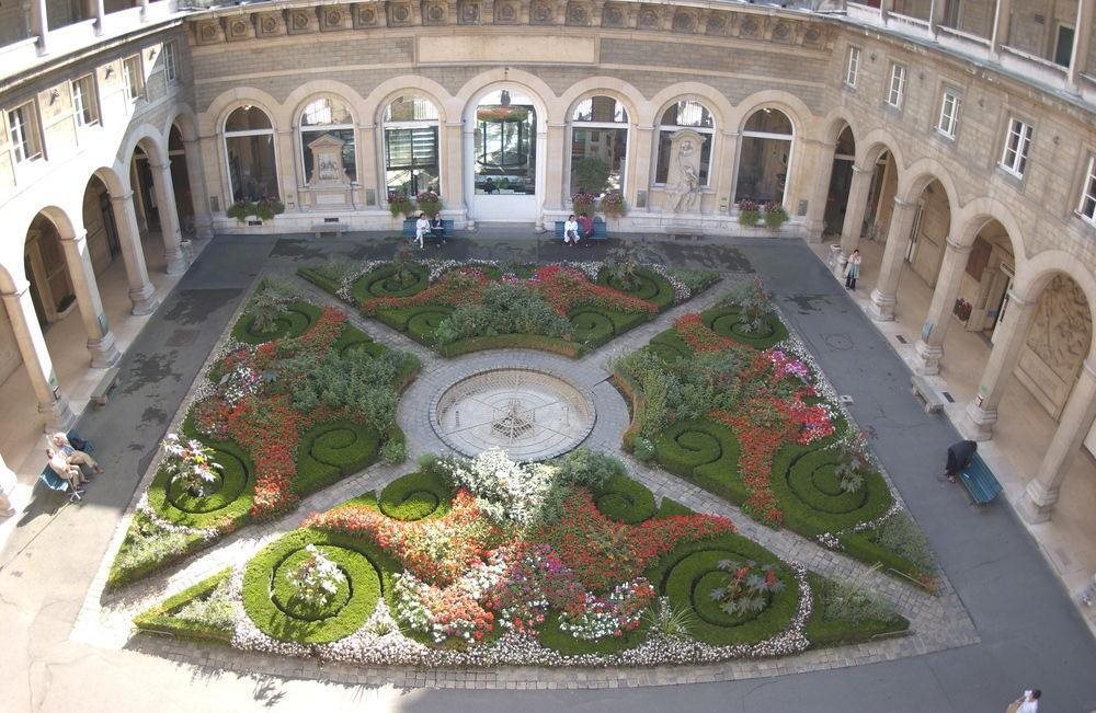 Hôtel Hospitel - last minute hotel in Paris