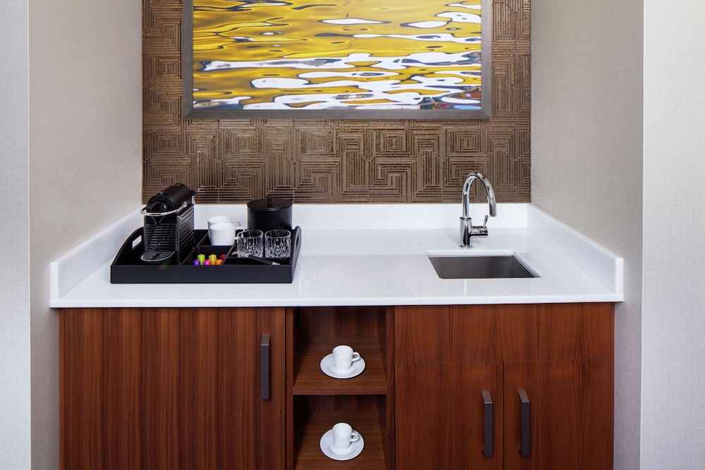 Hilton Rochester Mayo Clinic Area - photo 32