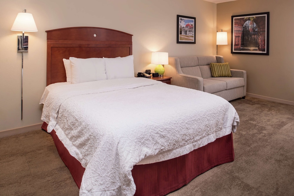 Hampton Inn Columbia Northeast Fort Jackson Area - photo 28