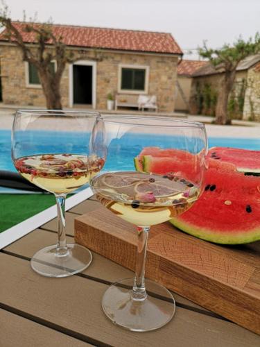 Pool House Maro — 4-Star Luxury Hotel in Nin, Croatia