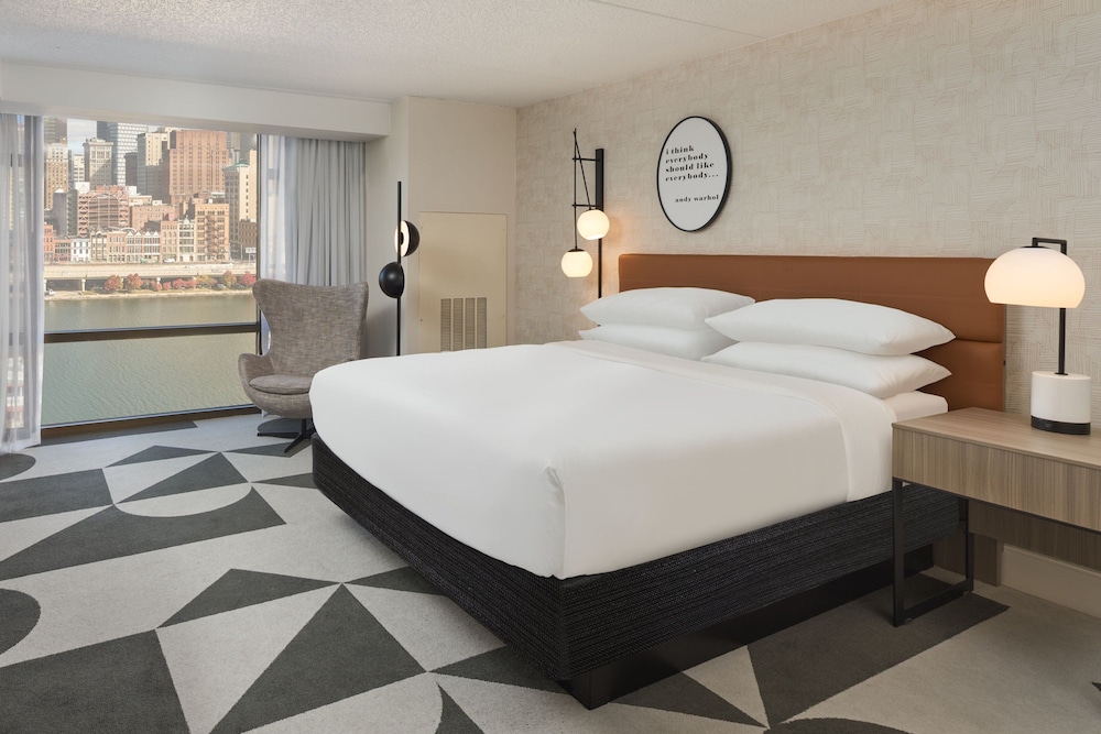 Sheraton Pittsburgh Hotel at Station Square - photo 18