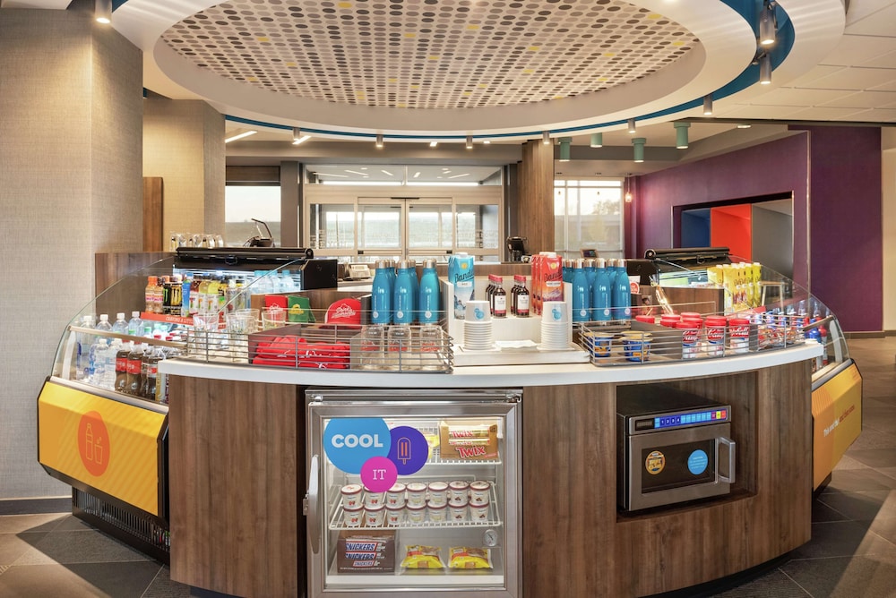 Tru By Hilton Milwaukee Brookfield - photo 33