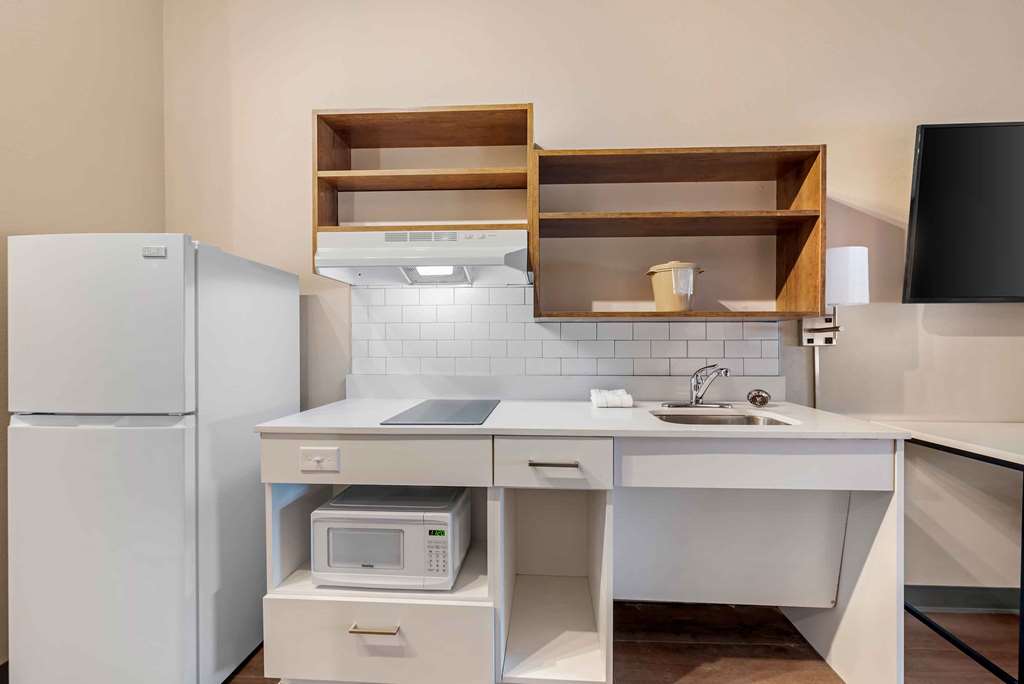 Extended Stay America Premier Suites Pueblo - photo 51