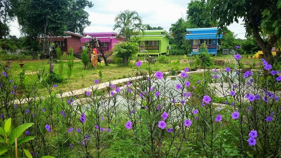 Chomnok Chommai Resort — hotel in Pakham
