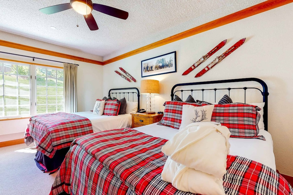 The Charter at Beaver Creek - photo 20