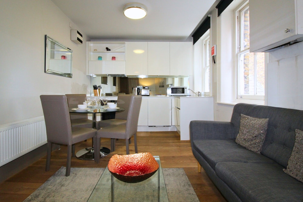 Cavendish — 4-Star Luxury Hotel in London, United Kingdom