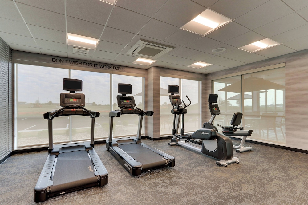 Fairfield Inn & Suites by Marriott Warsaw - photo 18