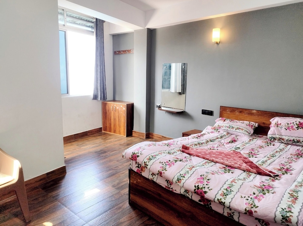 Goroomgo Pitstop Darjeeling in Darjiling, India