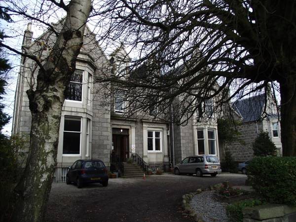 Aberdeen Youth Hostel — 4-Star Luxury Hotel in Aberdeen, United Kingdom