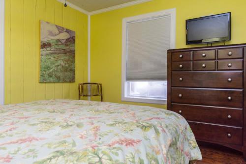 Diamond In The Rough by Oak Island Accommodations - photo 4