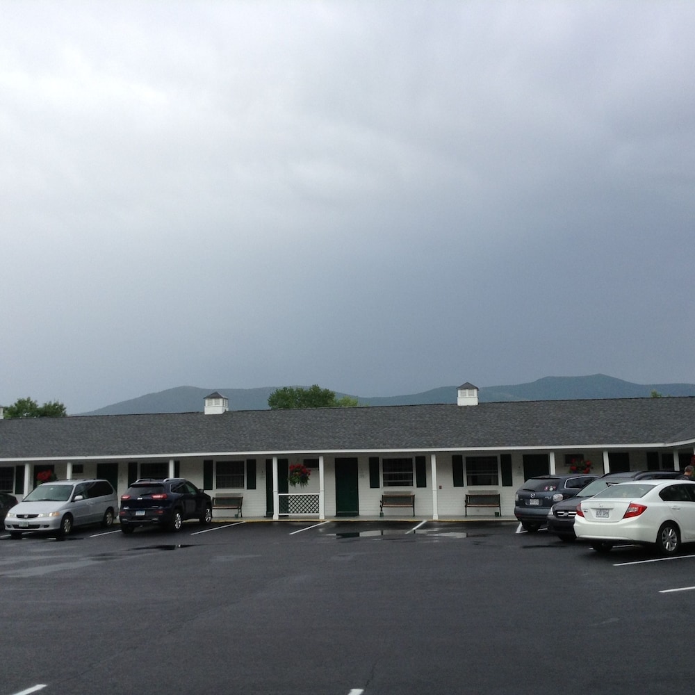 Briarcliff Motel - photo 23