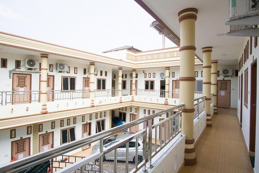 RedDoorz @ Pematangsiantar 2 in Pematangsiantar, Indonesia