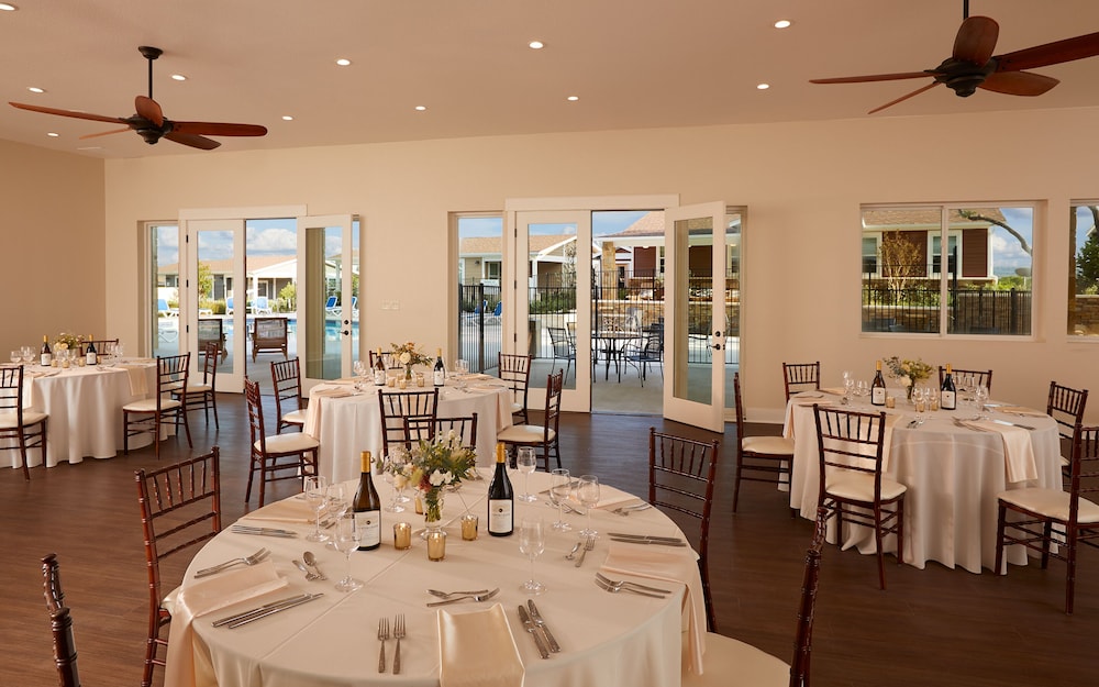 Carter Creek Winery Resort & Spa - featured photo