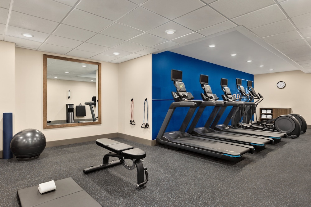 Holiday Inn Express & Suites Evansville Downtown By IHG - photo 29